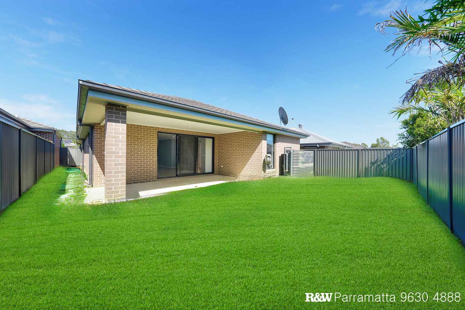 7 Holly Crescent Jordan Springs