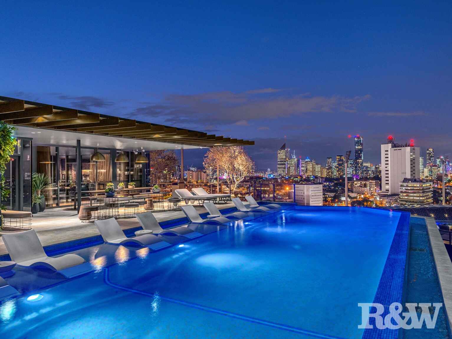 1705/62 Logan Road Woolloongabba 1705/62 Logan Road Woolloongabba