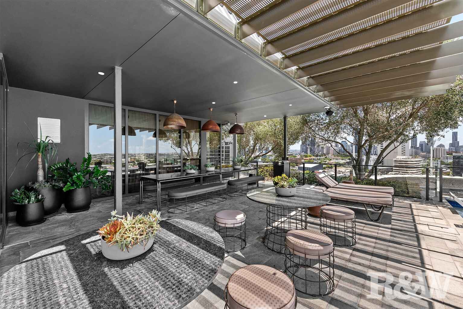 1705/62 Logan Road Woolloongabba 1705/62 Logan Road Woolloongabba