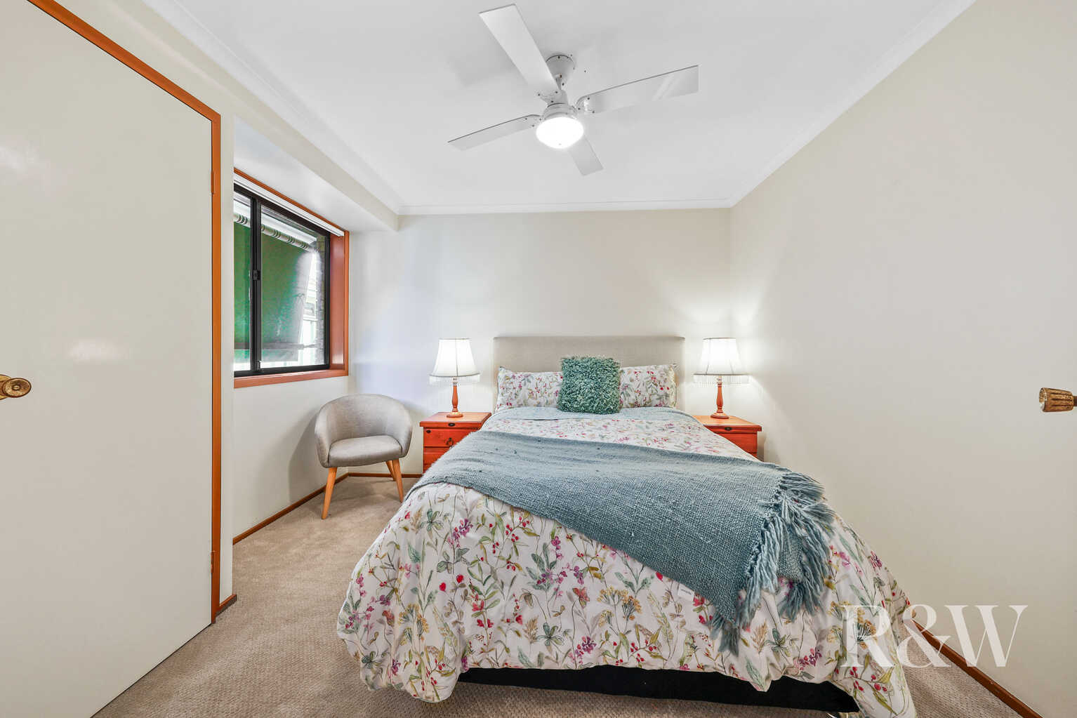 6 MONGON PLACE St Helens Park 6 MONGON PLACE St Helens Park