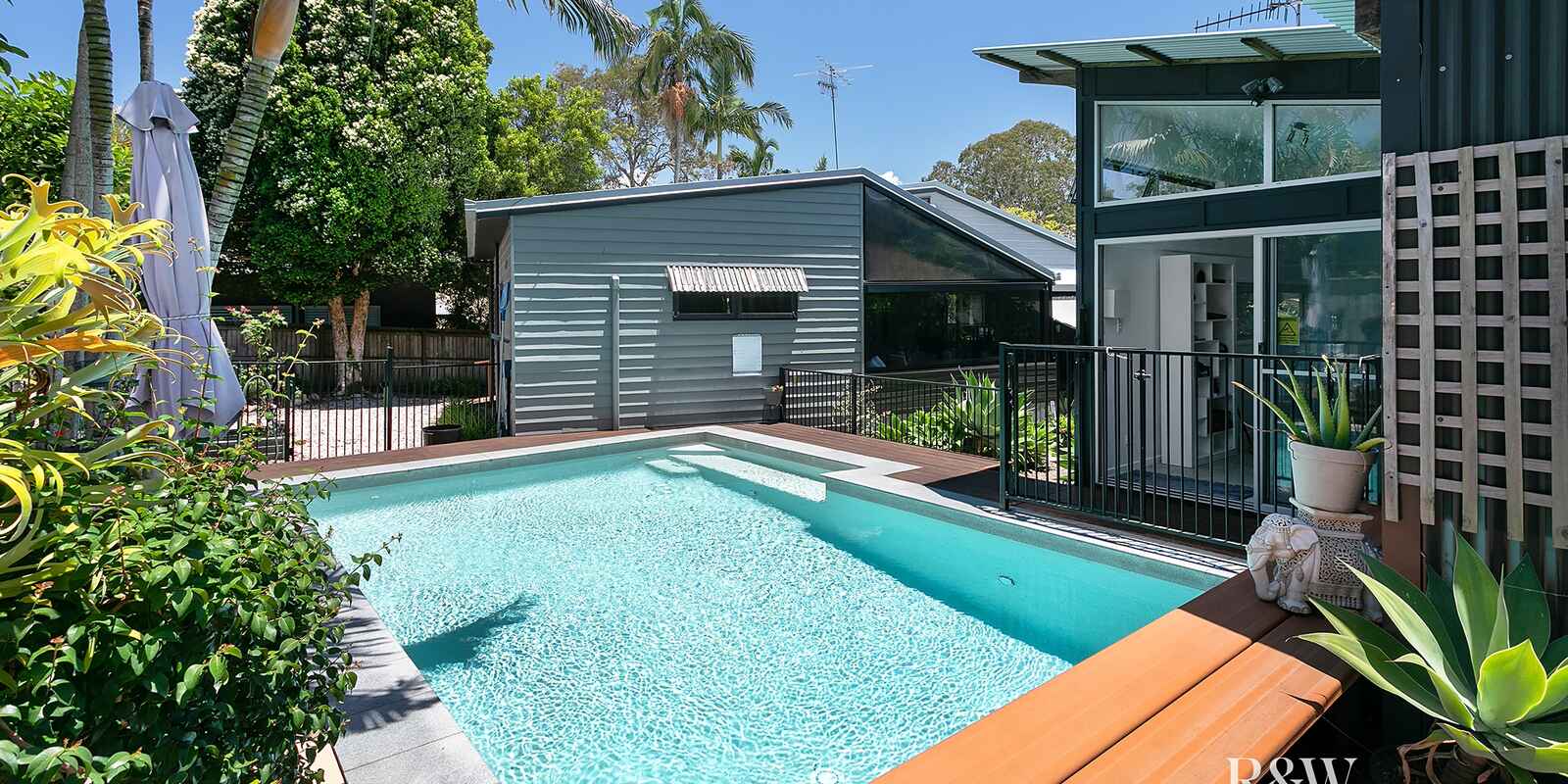 25 Sleepy Hollow Drive Noosa Heads 25 Sleepy Hollow Drive Noosa Heads