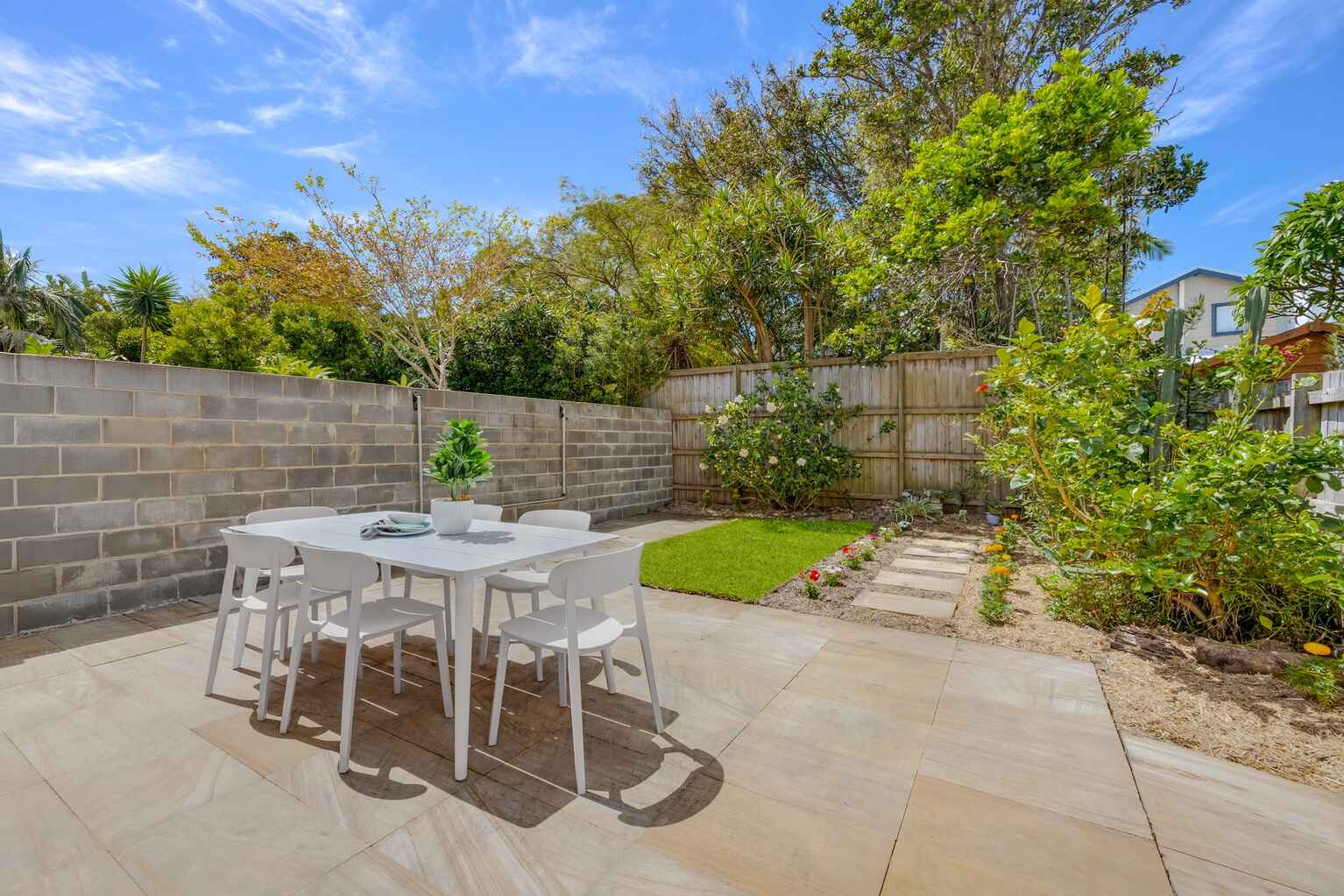 52A Brighton Boulevard North Bondi