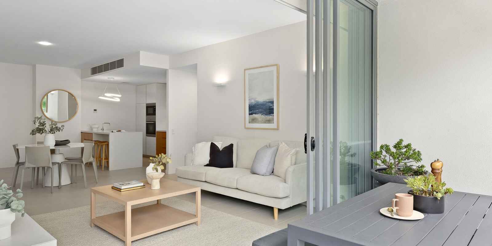 64/68 Sir John Young Crescent Woolloomooloo