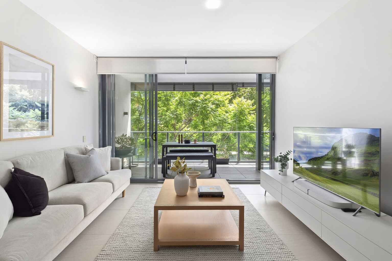 64/68 Sir John Young Crescent Woolloomooloo