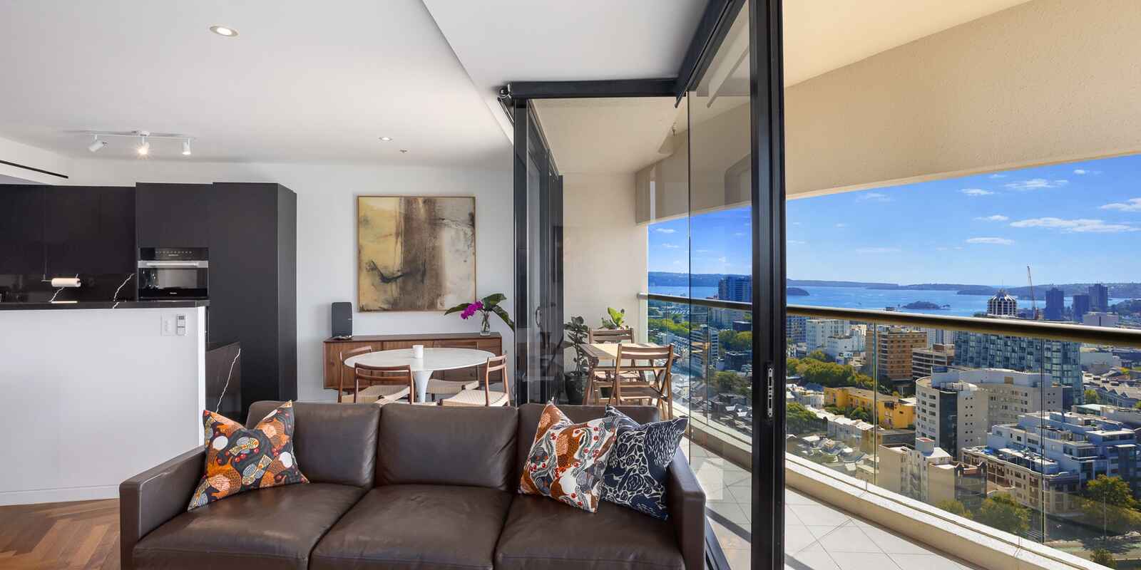 2305/184 Forbes Street Darlinghurst