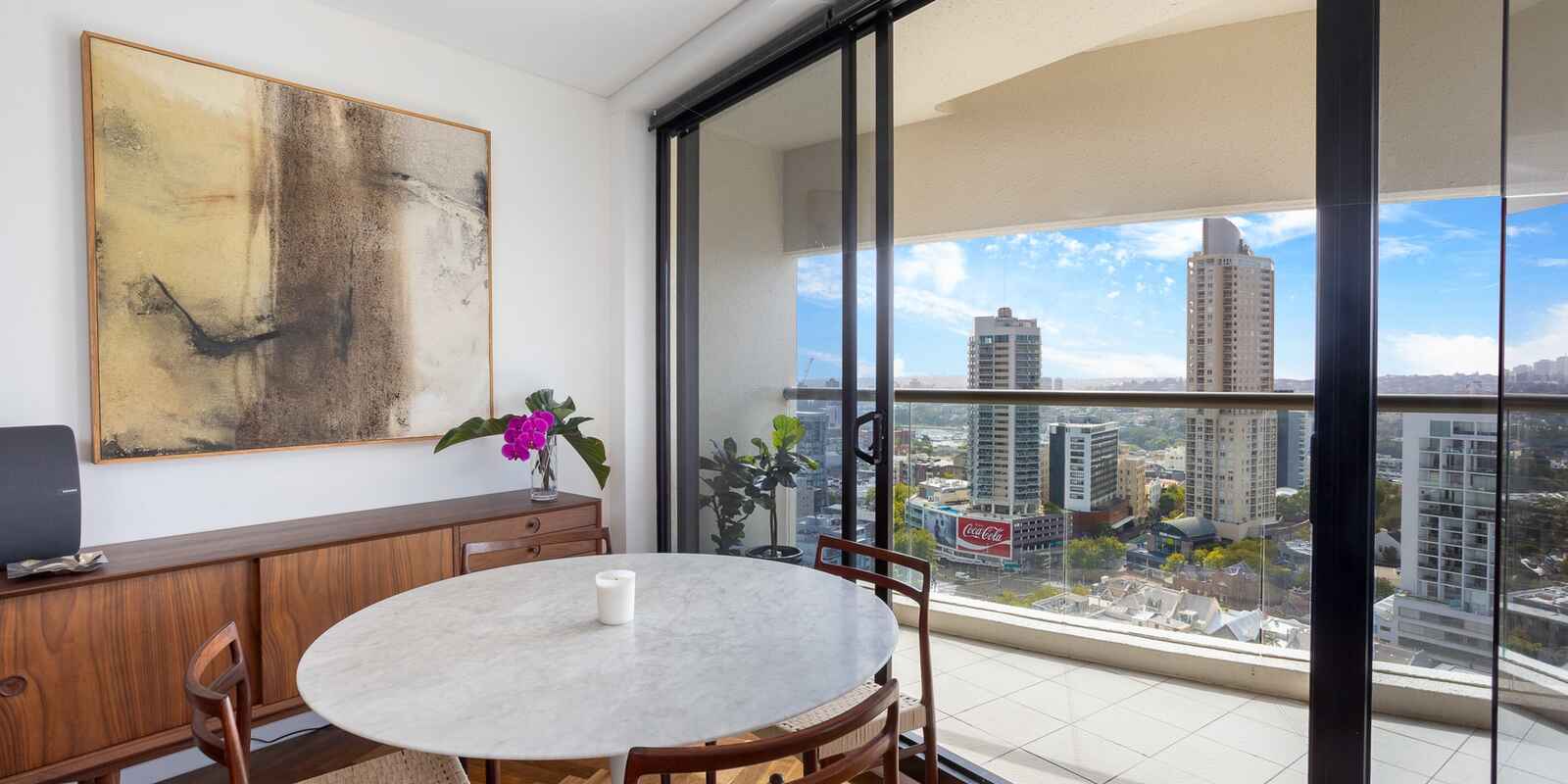2305/184 Forbes Street Darlinghurst