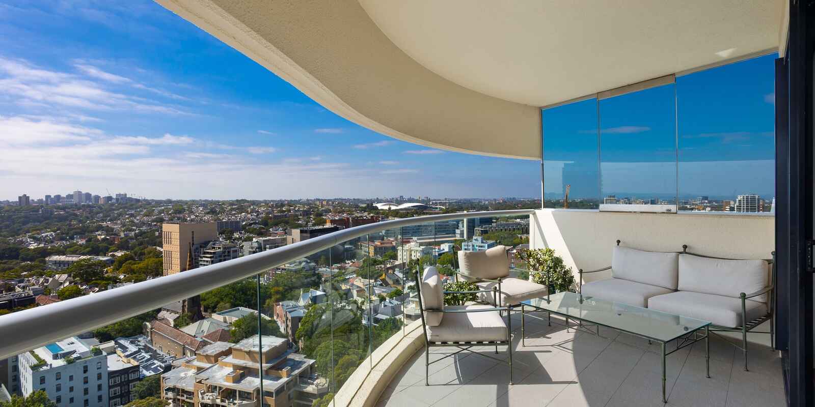 2305/184 Forbes Street Darlinghurst