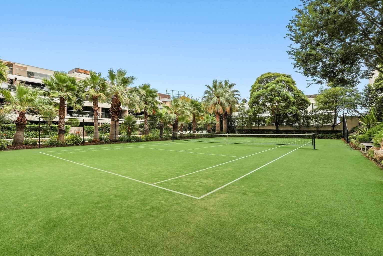 2305/184 Forbes Street Darlinghurst