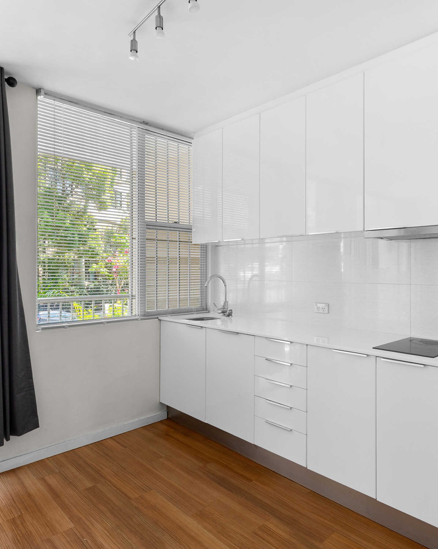 105/76 Roslyn Gardens Rushcutters Bay, Rushcutters Bay - Thumbnail 3