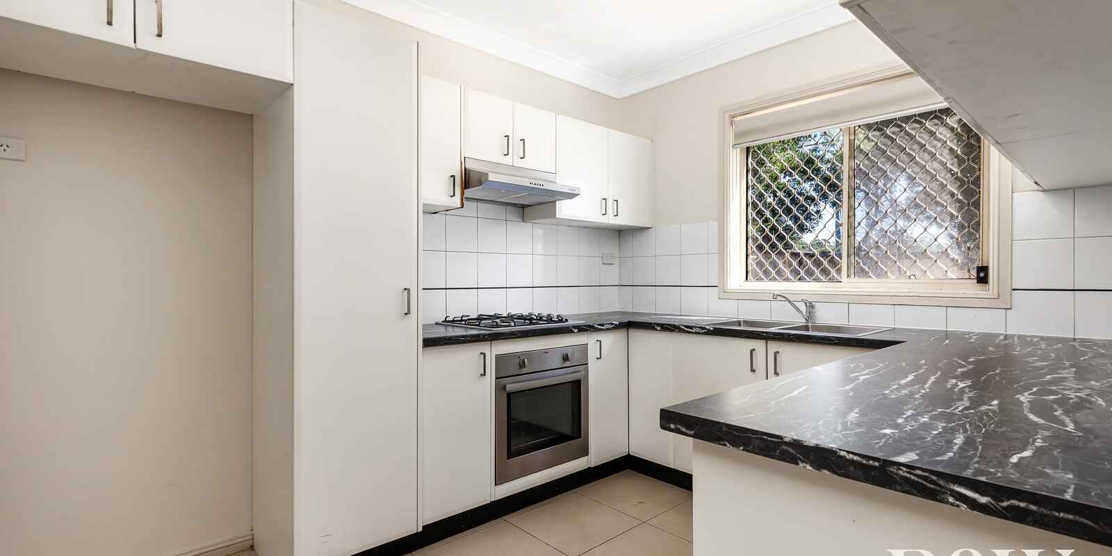 2/1 Victoria Road Rooty Hill