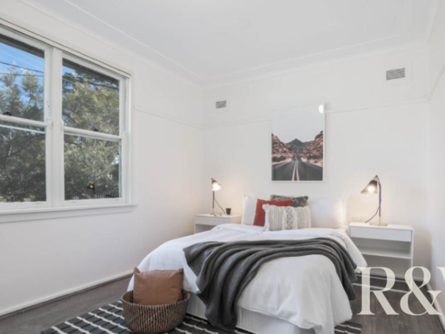 27 Moffat Drive Lalor Park