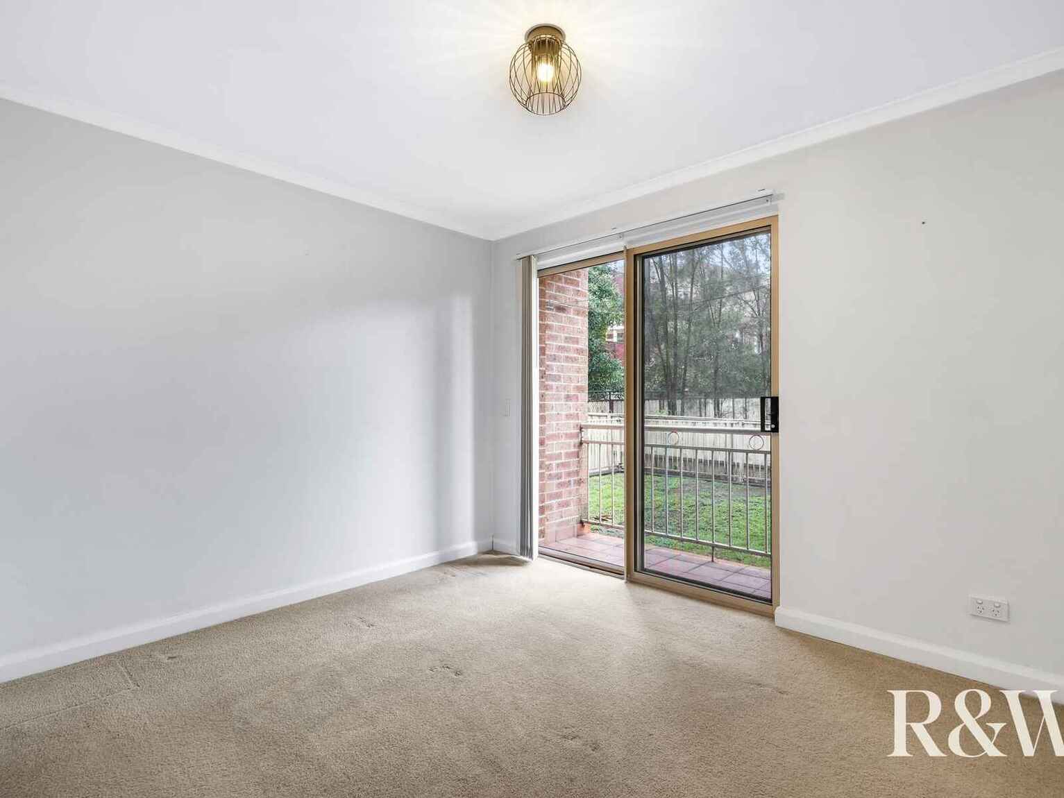 5/25-27 Fourth Avenue Blacktown