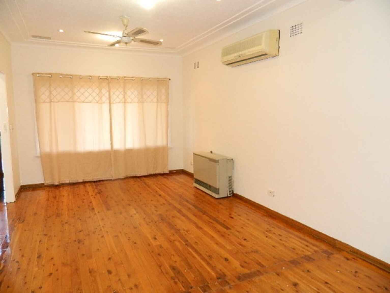 121 Webster Road Lurnea