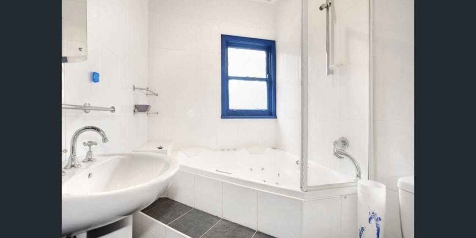 121 Webster Road Lurnea