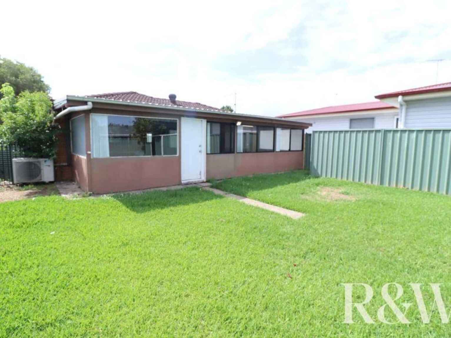 7 Kiwi Close St Clair