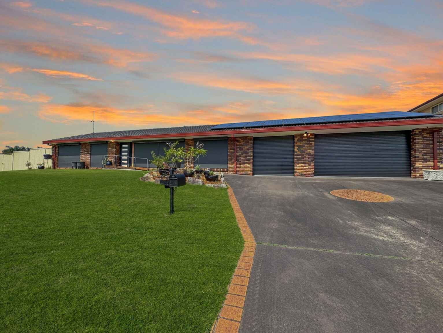 2 Thornhill Crescent Werrington Downs