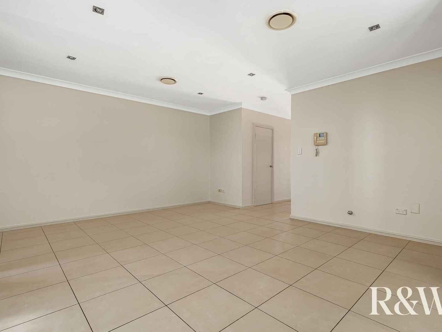 2/1 Victoria Road Rooty Hill