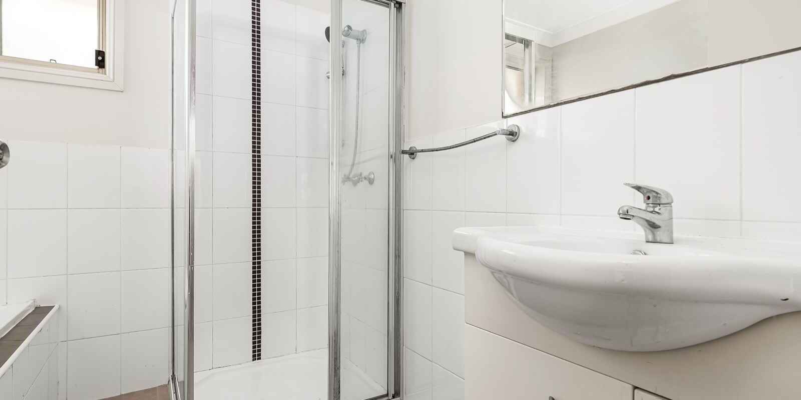 2/1 Victoria Road Rooty Hill