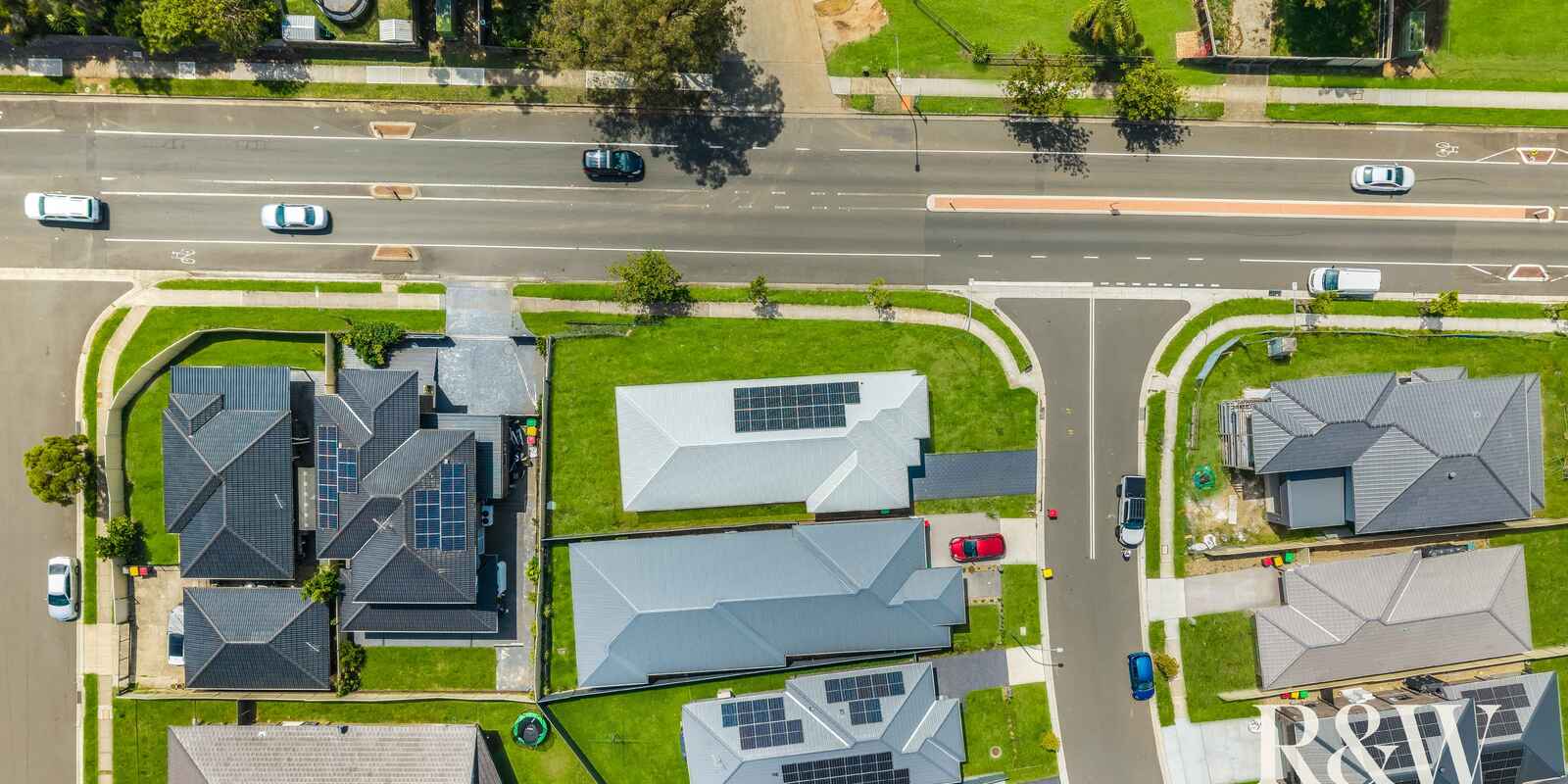 2 CASSIO WAY Rosemeadow