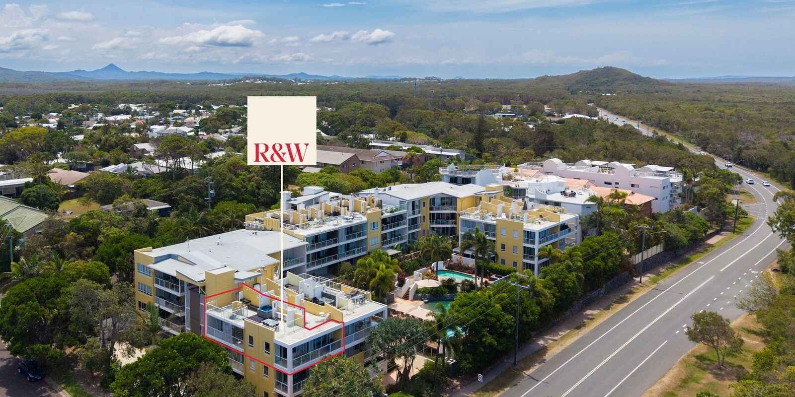 17/1864-1870 David Low Way Coolum Beach