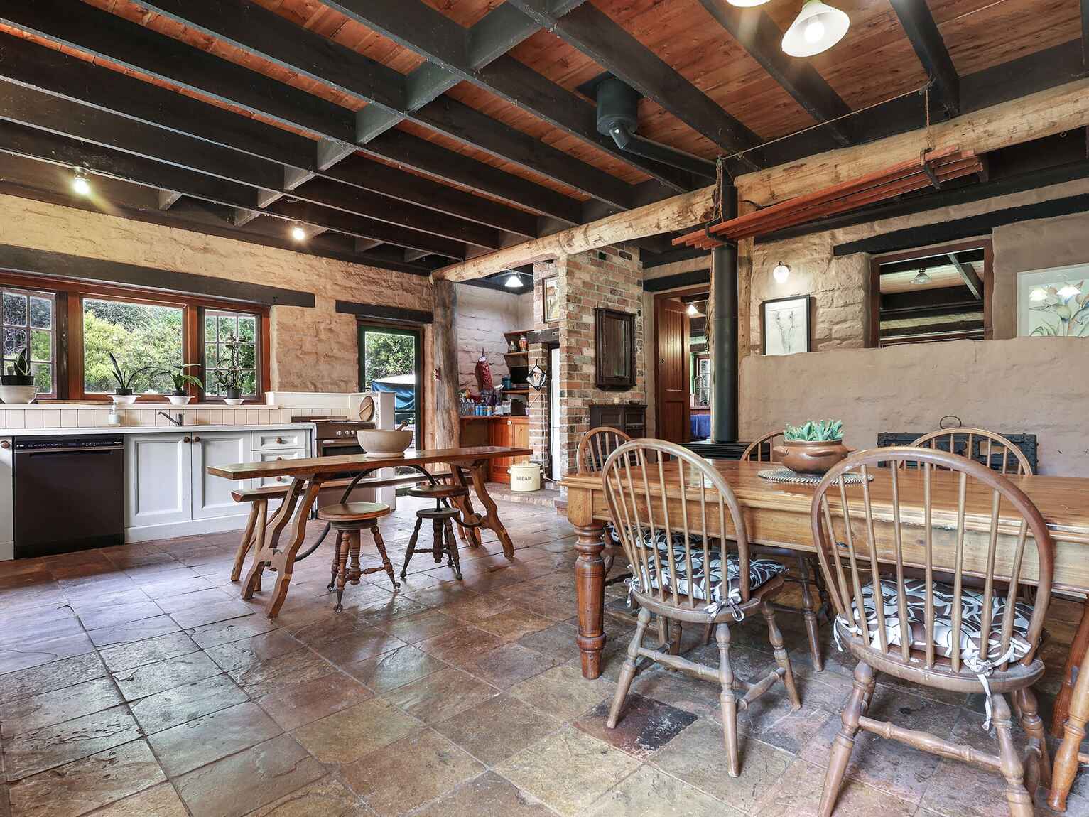 10 Blue Gum Road Bundanoon