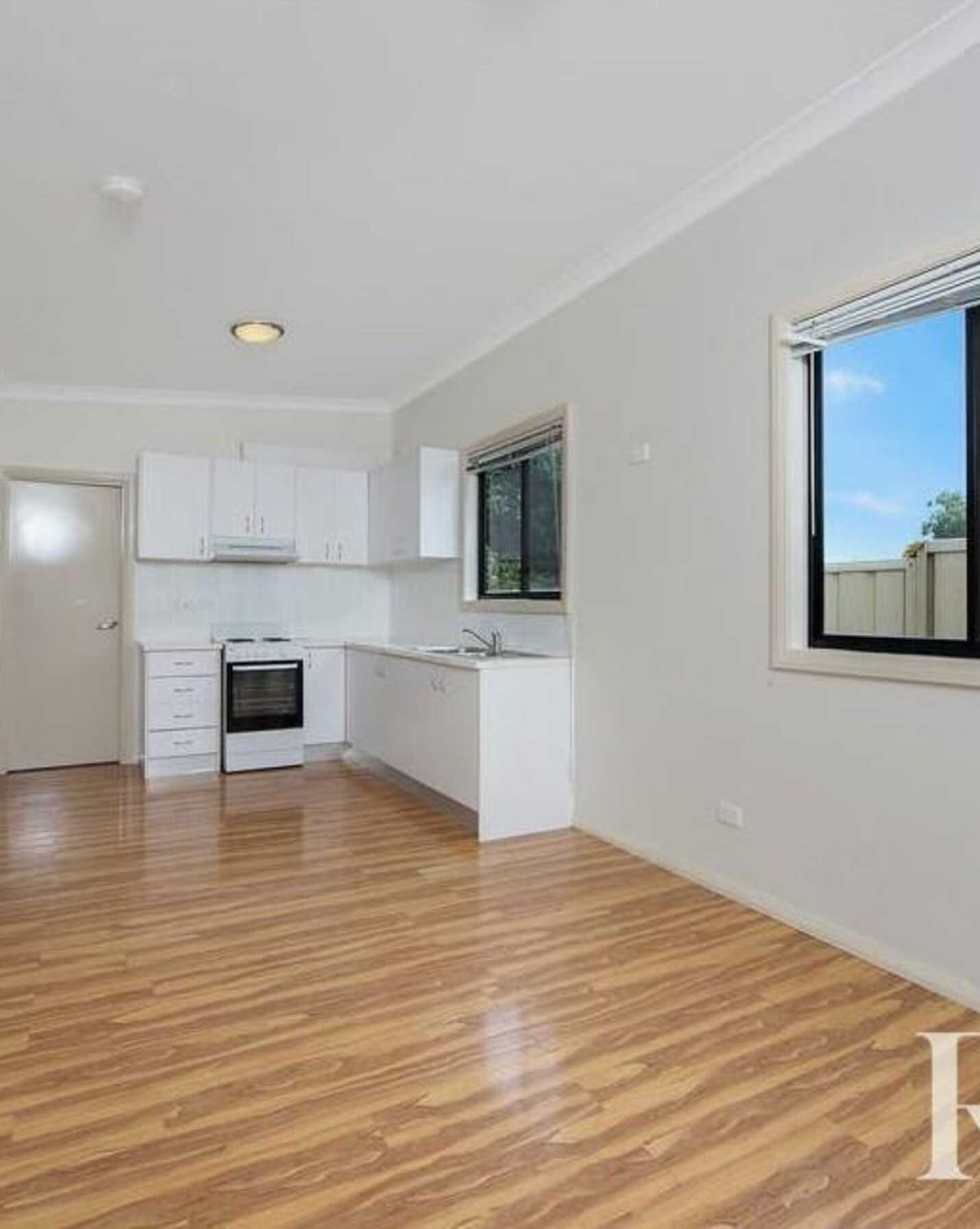 11A Anderson Avenue Blackett, Blackett - Thumbnail 3