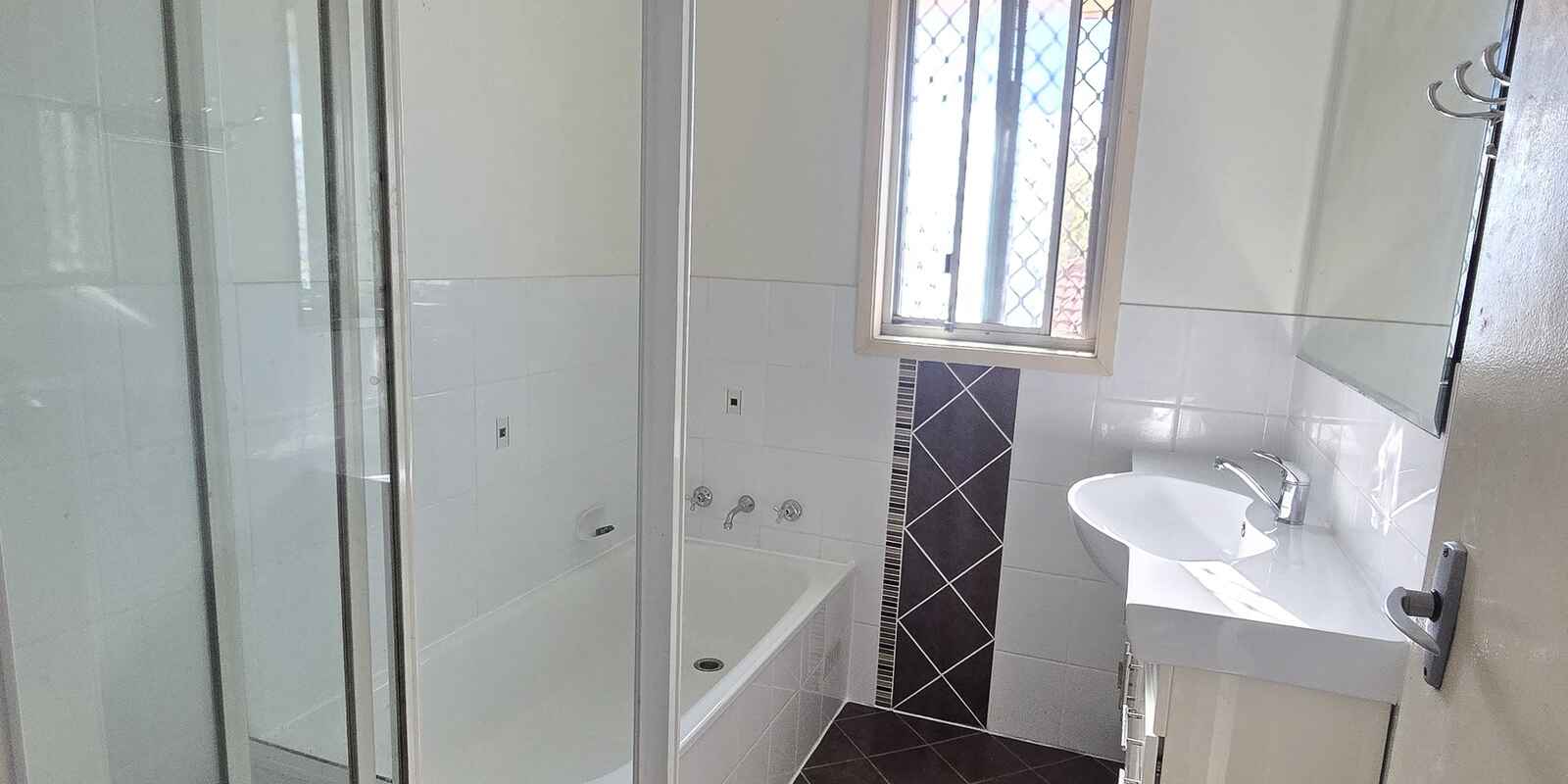 2 Lawley Street Bossley Park