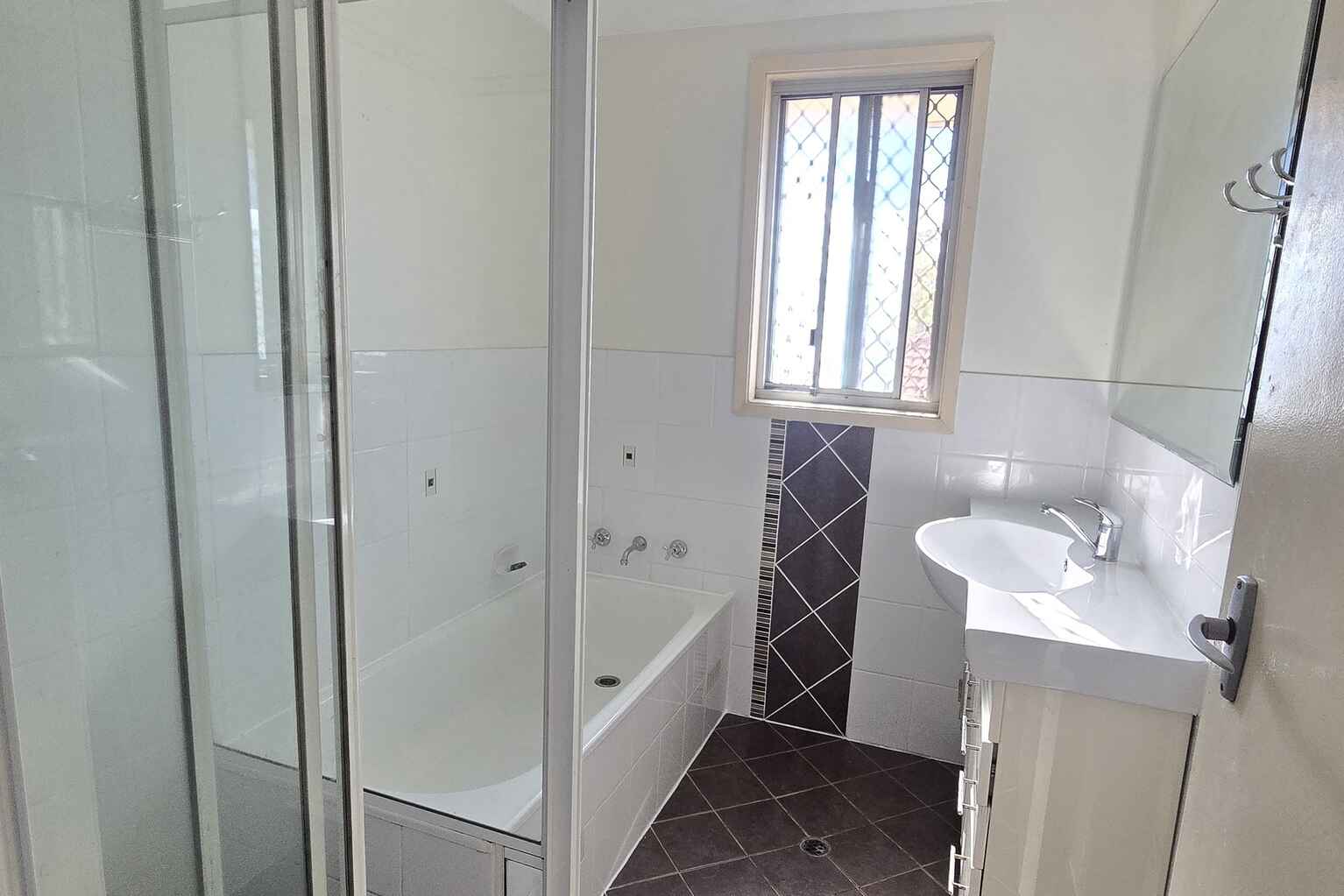 2 Lawley Street Bossley Park