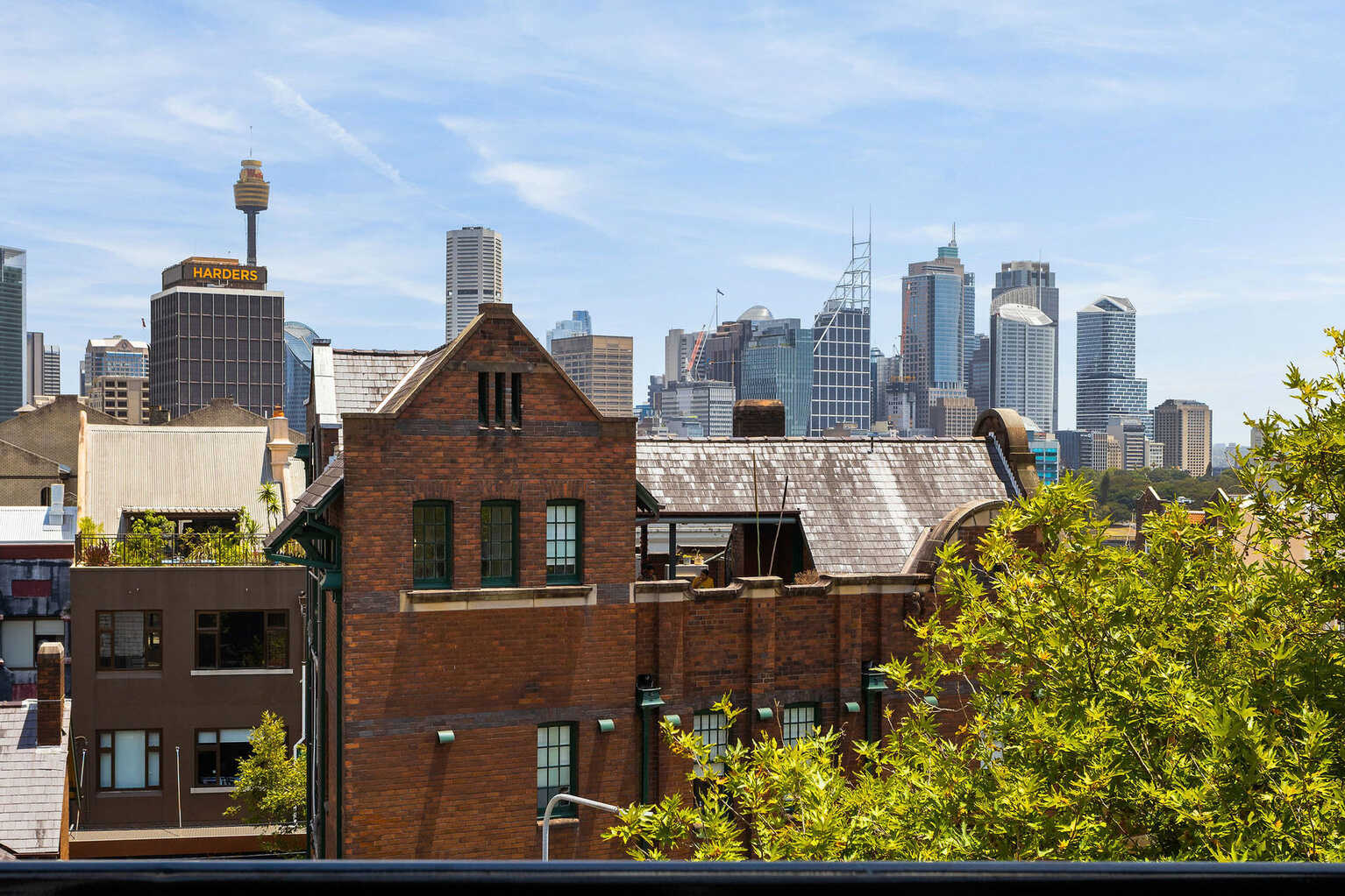 13/274-290 Victoria Street Darlinghurst