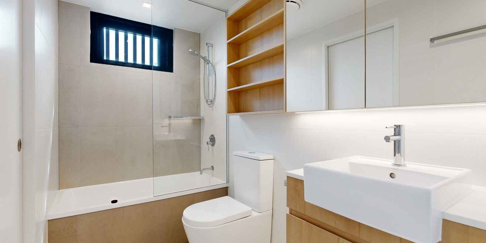 306/117 Chestnut Street Wynnum