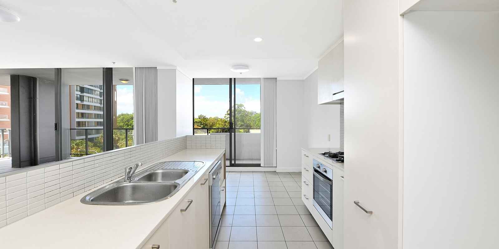 A303/35 Arncliffe Street Wolli Creek