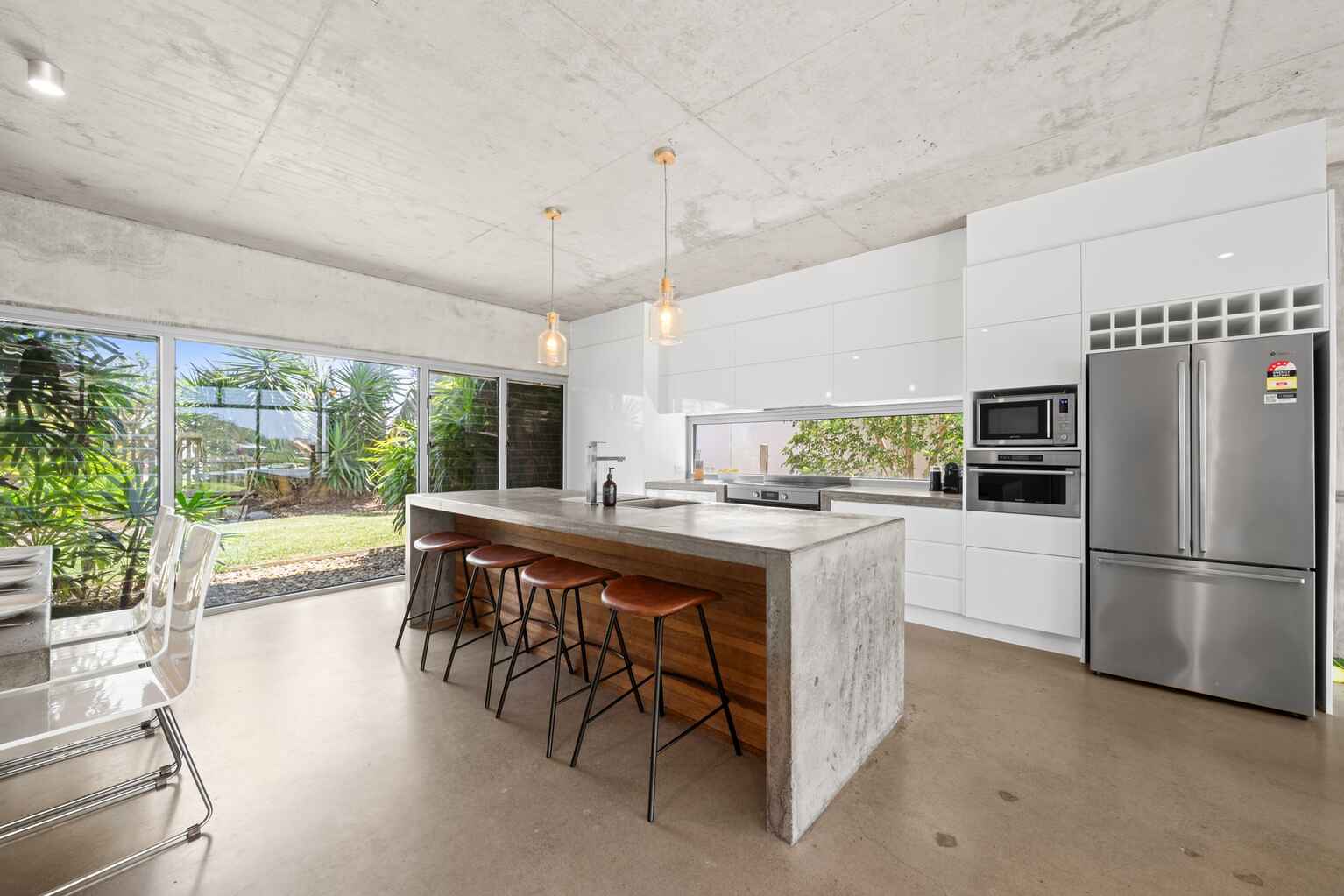 4 Opal Place Yaroomba