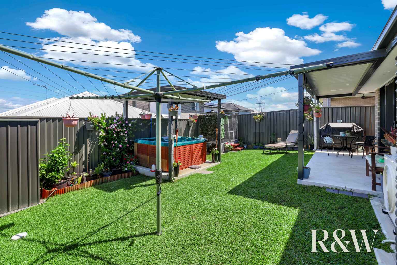 9 DURACK AVENUE Catherine Field