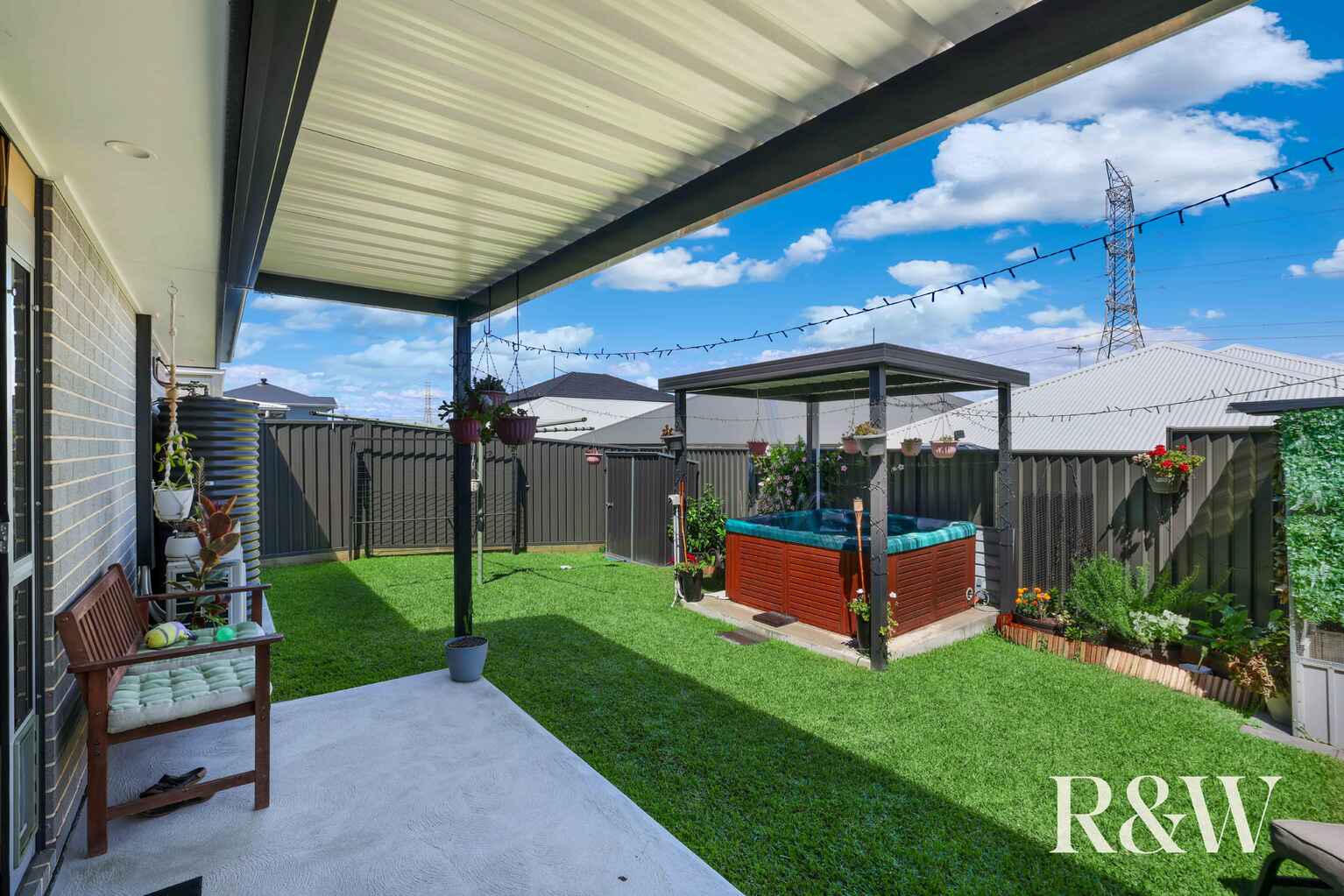 9 DURACK AVENUE Catherine Field