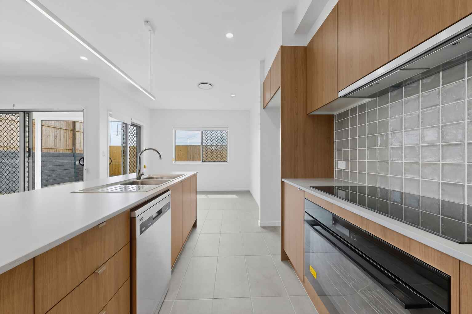 16 Pearwood Walk Narangba