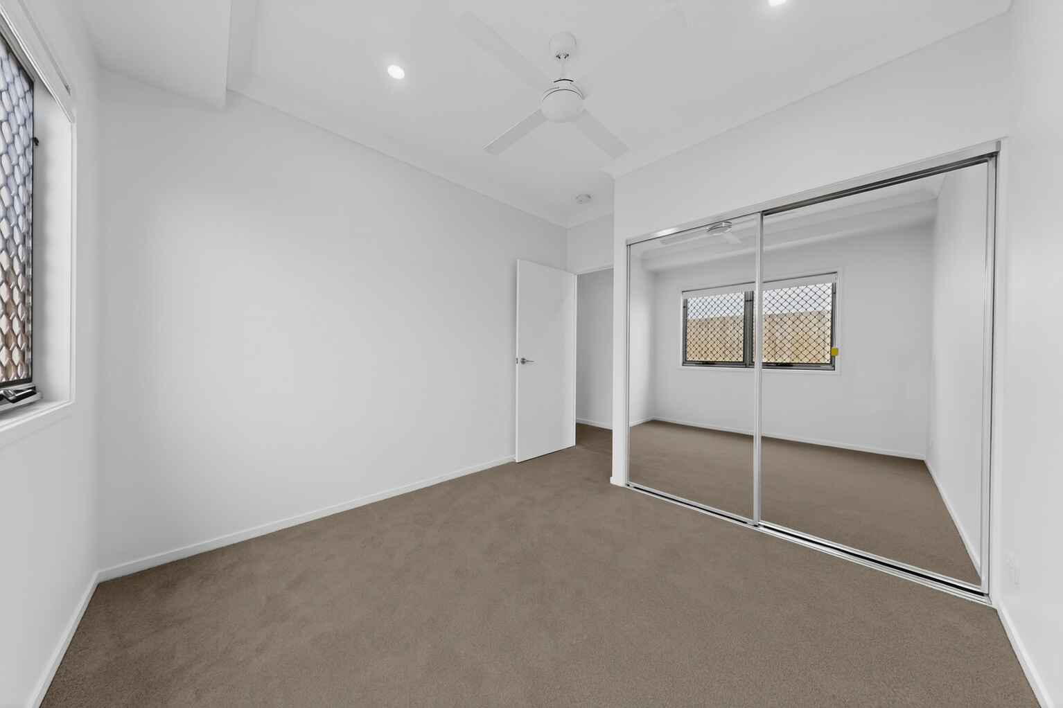 16 Pearwood Walk Narangba