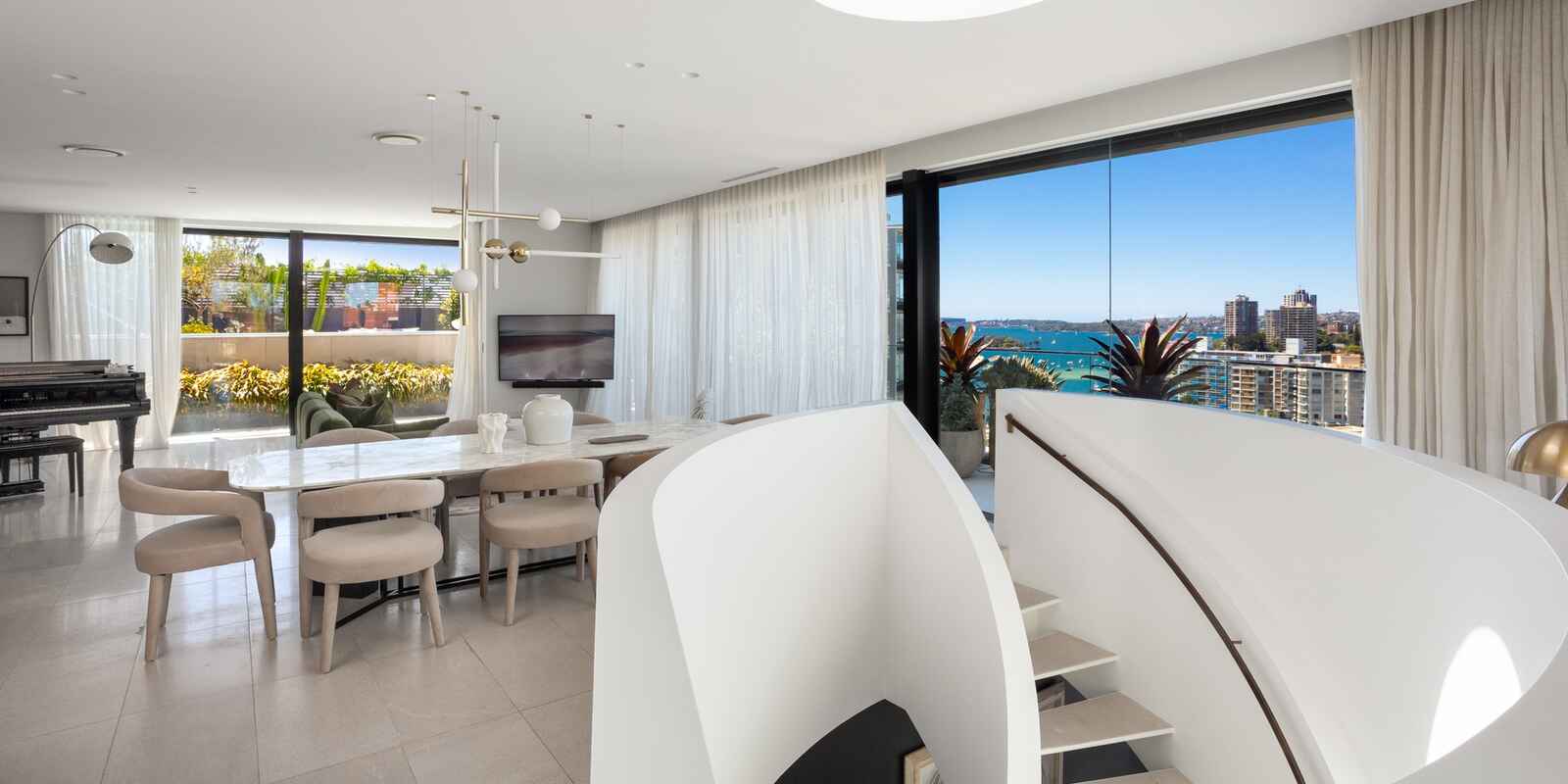 81/6 Greenknowe Avenue Elizabeth Bay