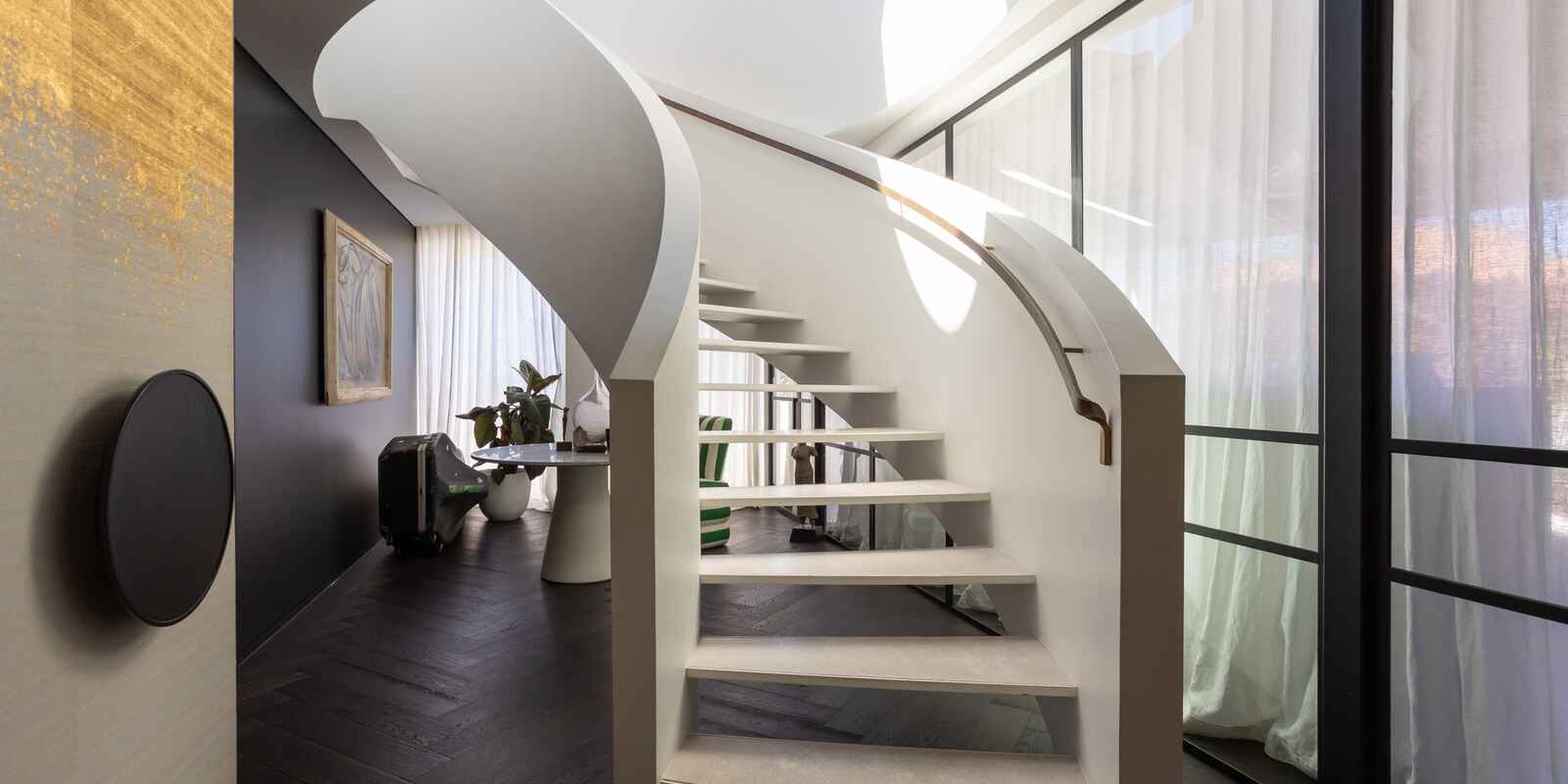 81/6 Greenknowe Avenue Elizabeth Bay