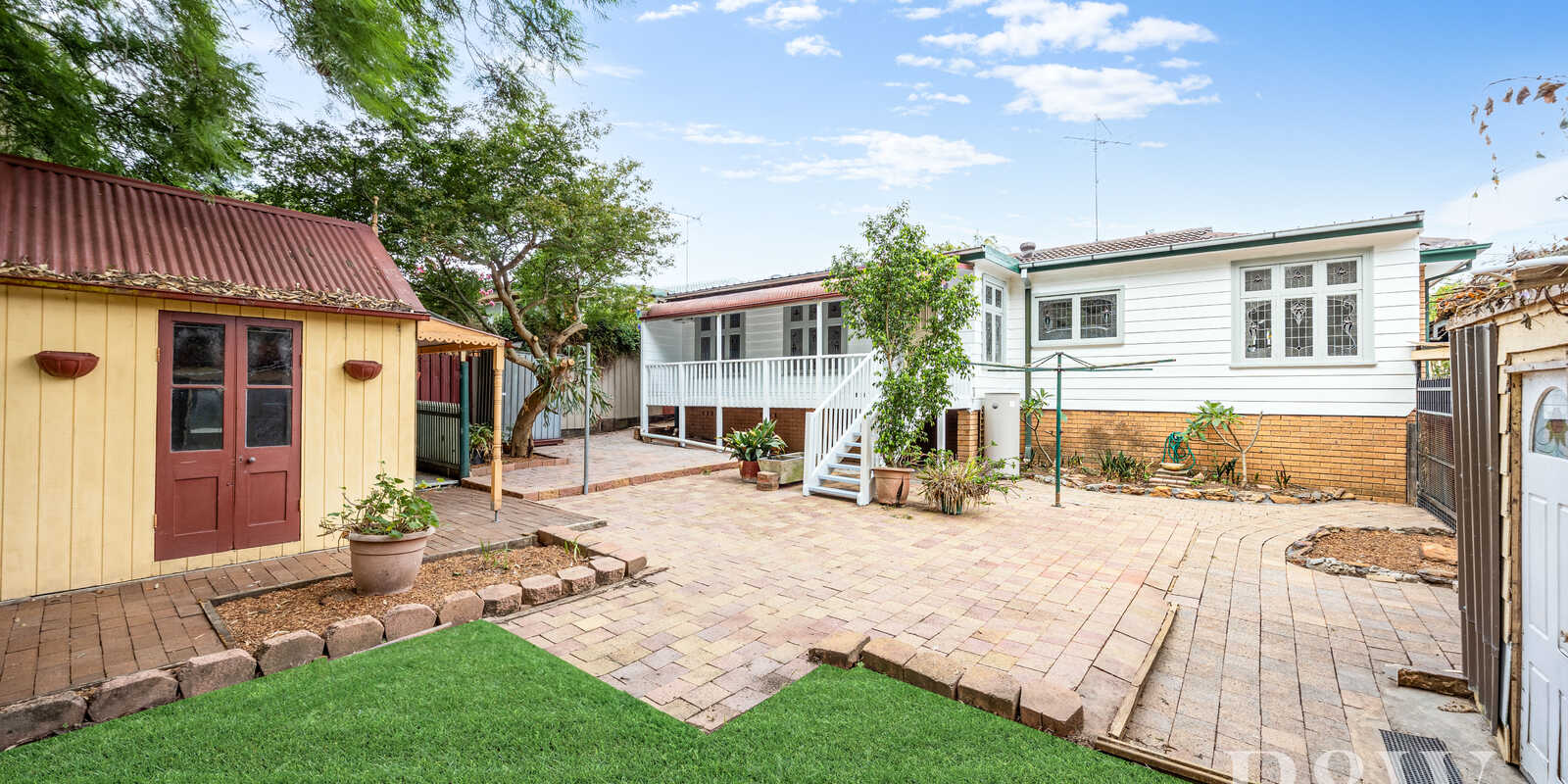 13 LUGARNO AVENUE Leumeah 13 LUGARNO AVENUE Leumeah