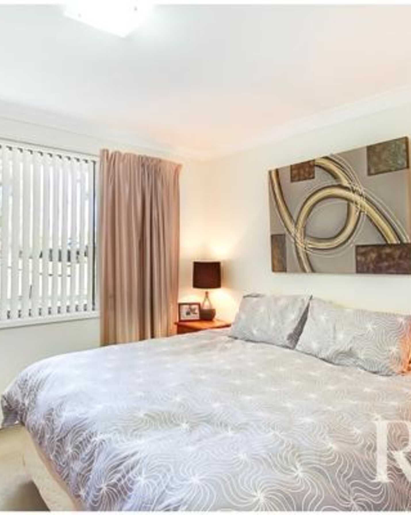 17 Greenway Avenue Shalvey, Shalvey - Thumbnail 4