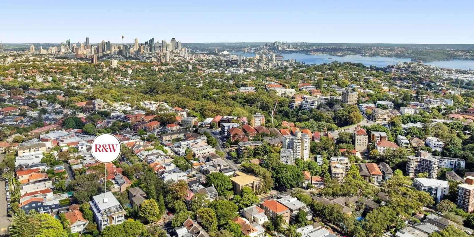 4/11 Flood Street Bondi