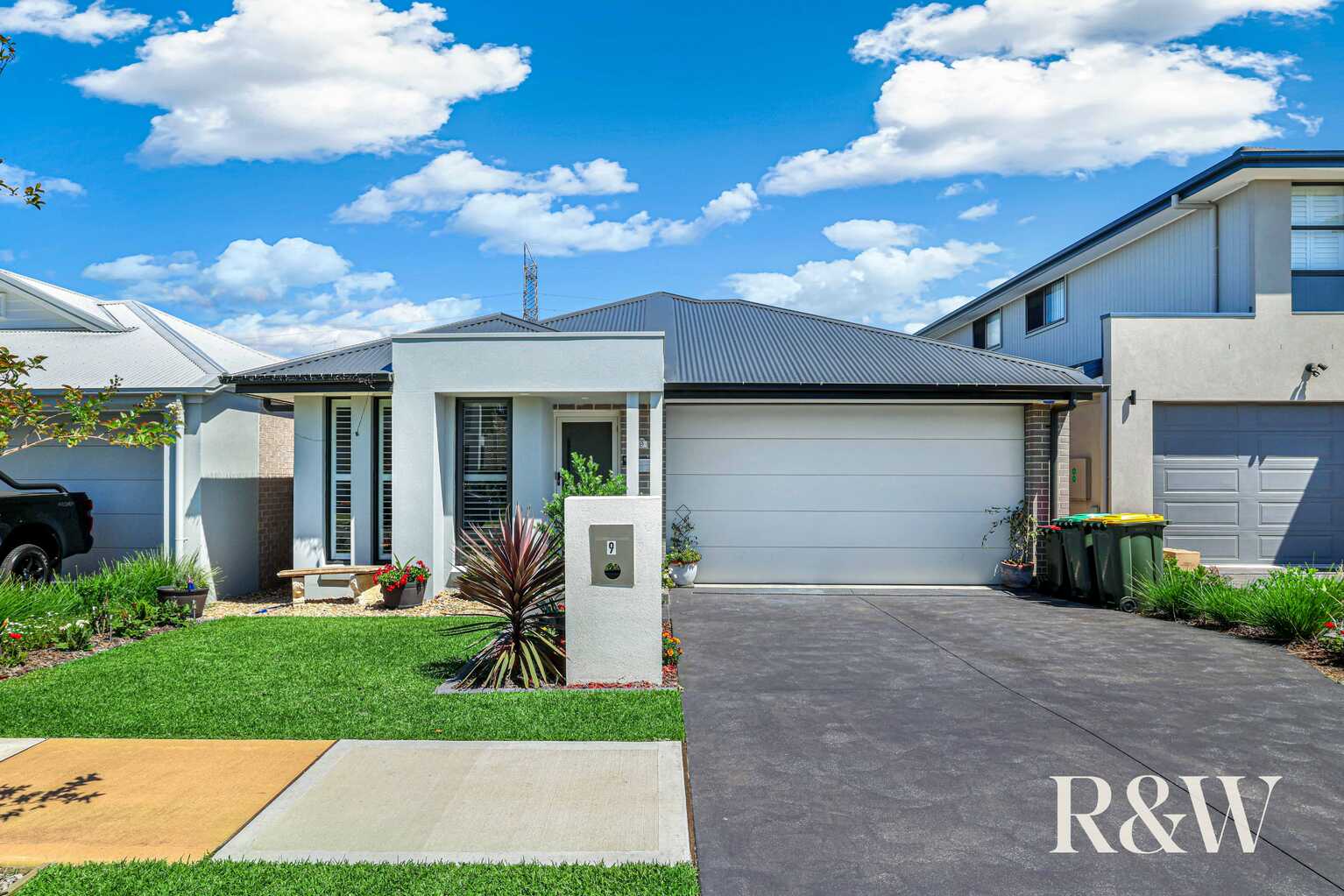 9 DURACK AVENUE Catherine Field 9 DURACK AVENUE Catherine Field