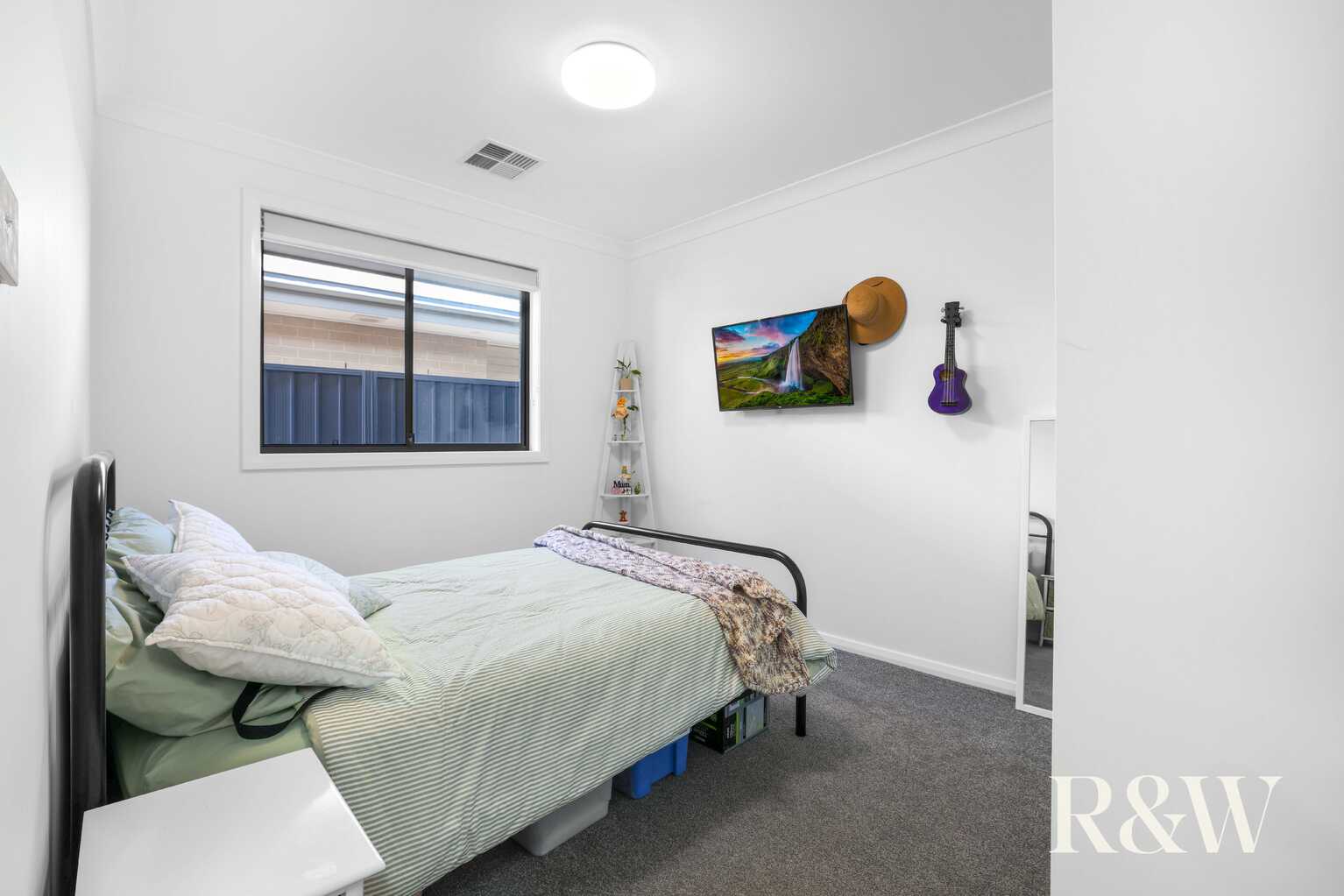 9 DURACK AVENUE Catherine Field 9 DURACK AVENUE Catherine Field