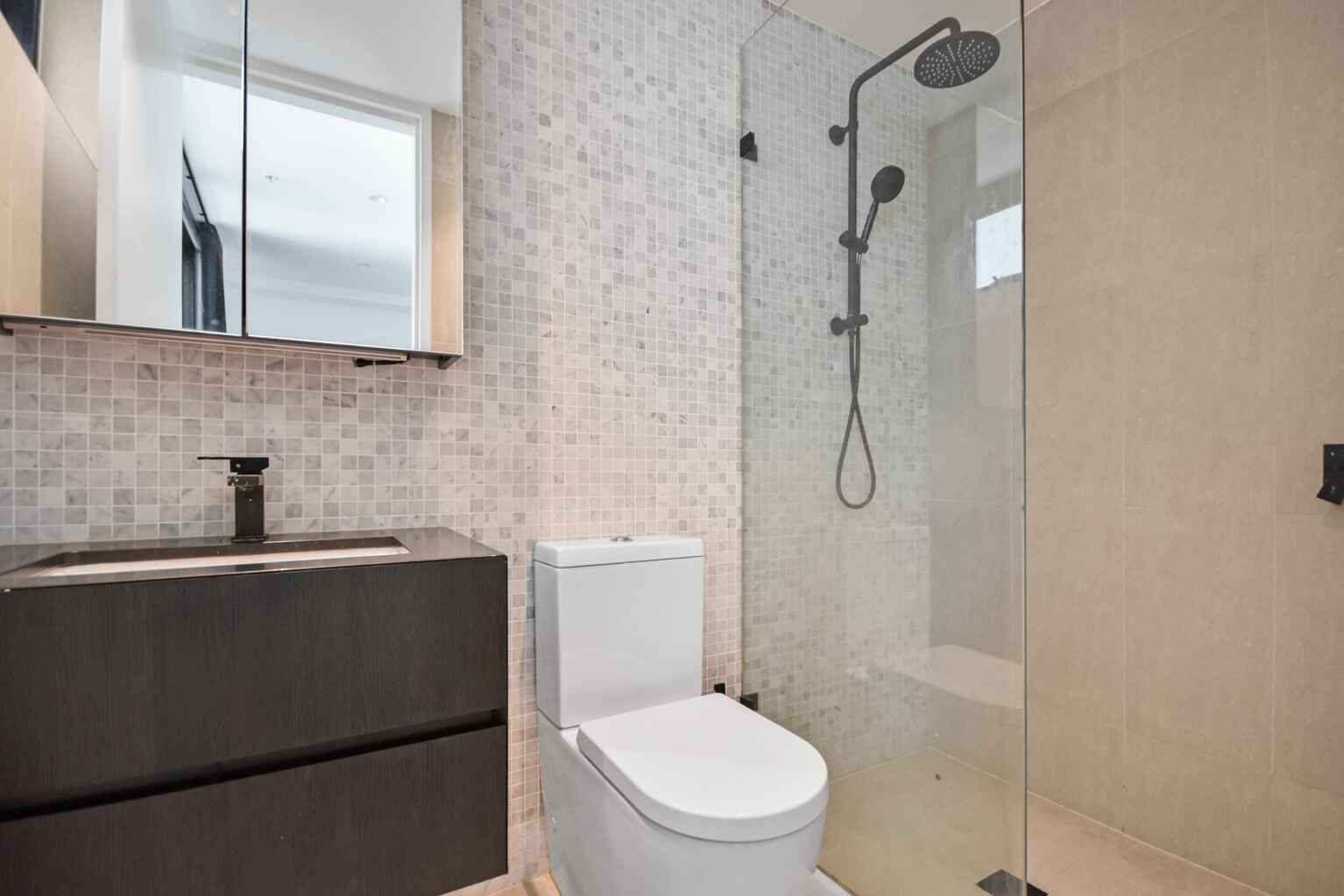 2bed/32-42 Spring Street Bondi Junction