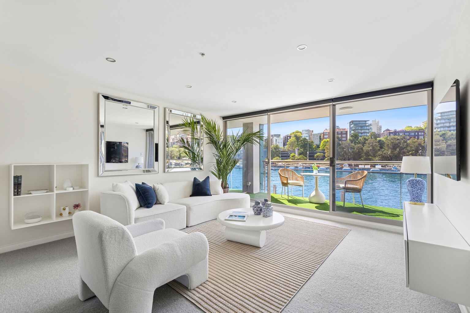 226/6 Cowper Wharf Road Woolloomooloo