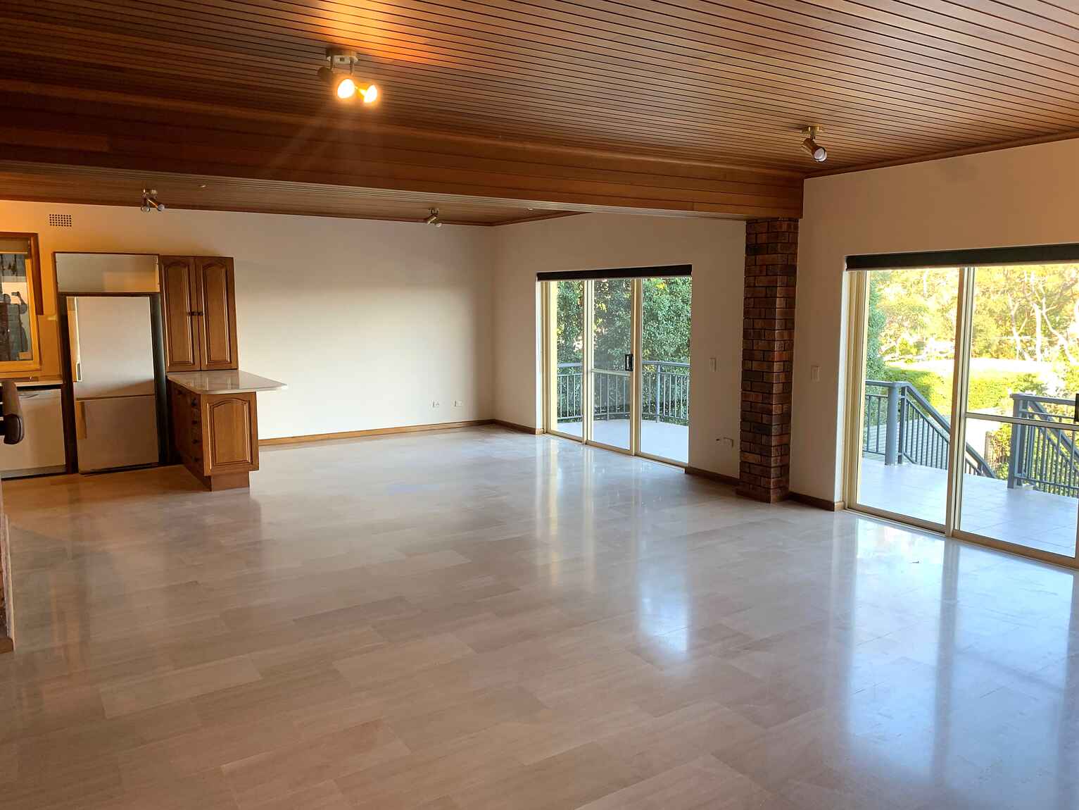 242  Edinburgh Road  Castlecrag