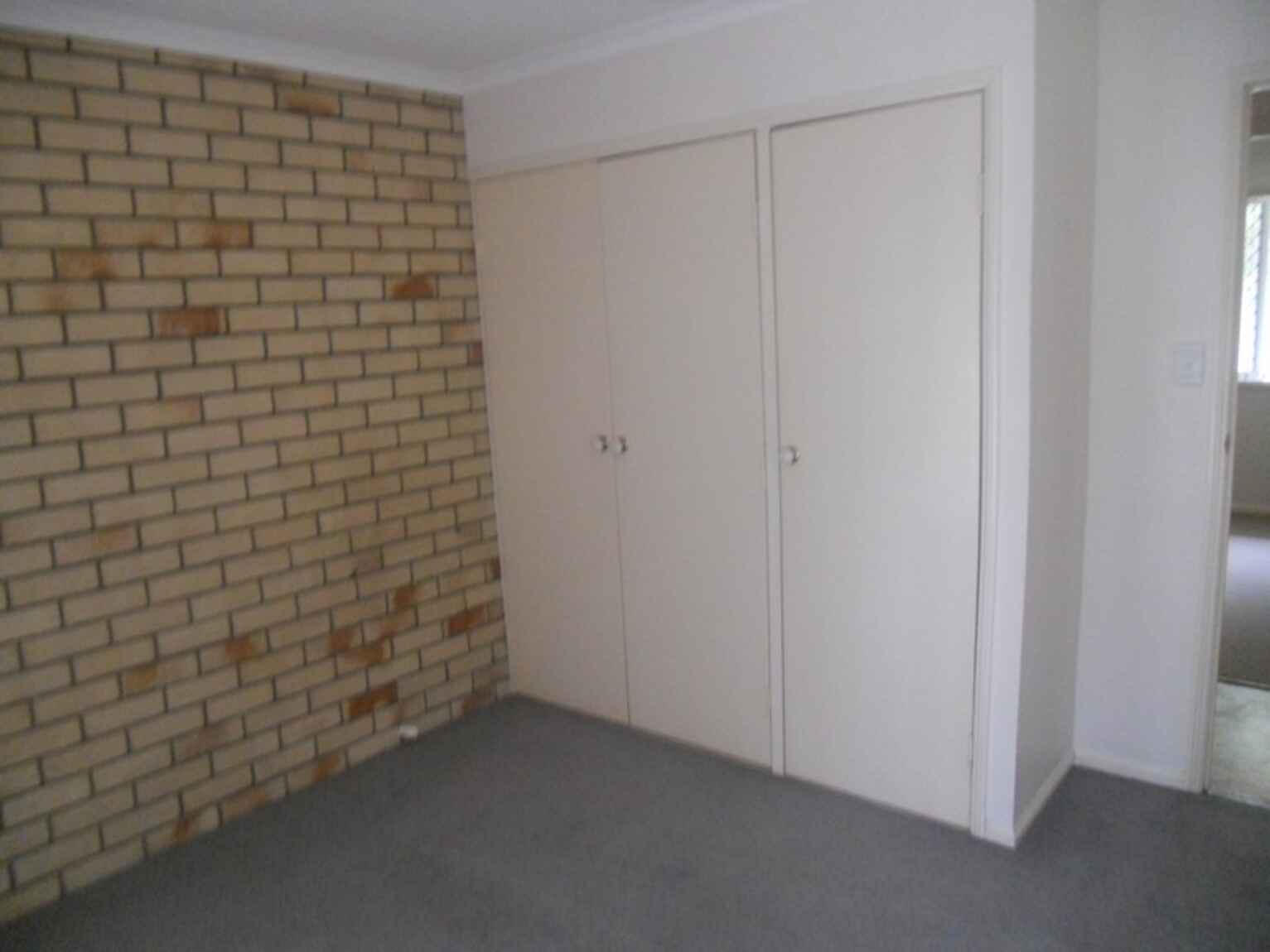 2/27 Manley Street Caboolture