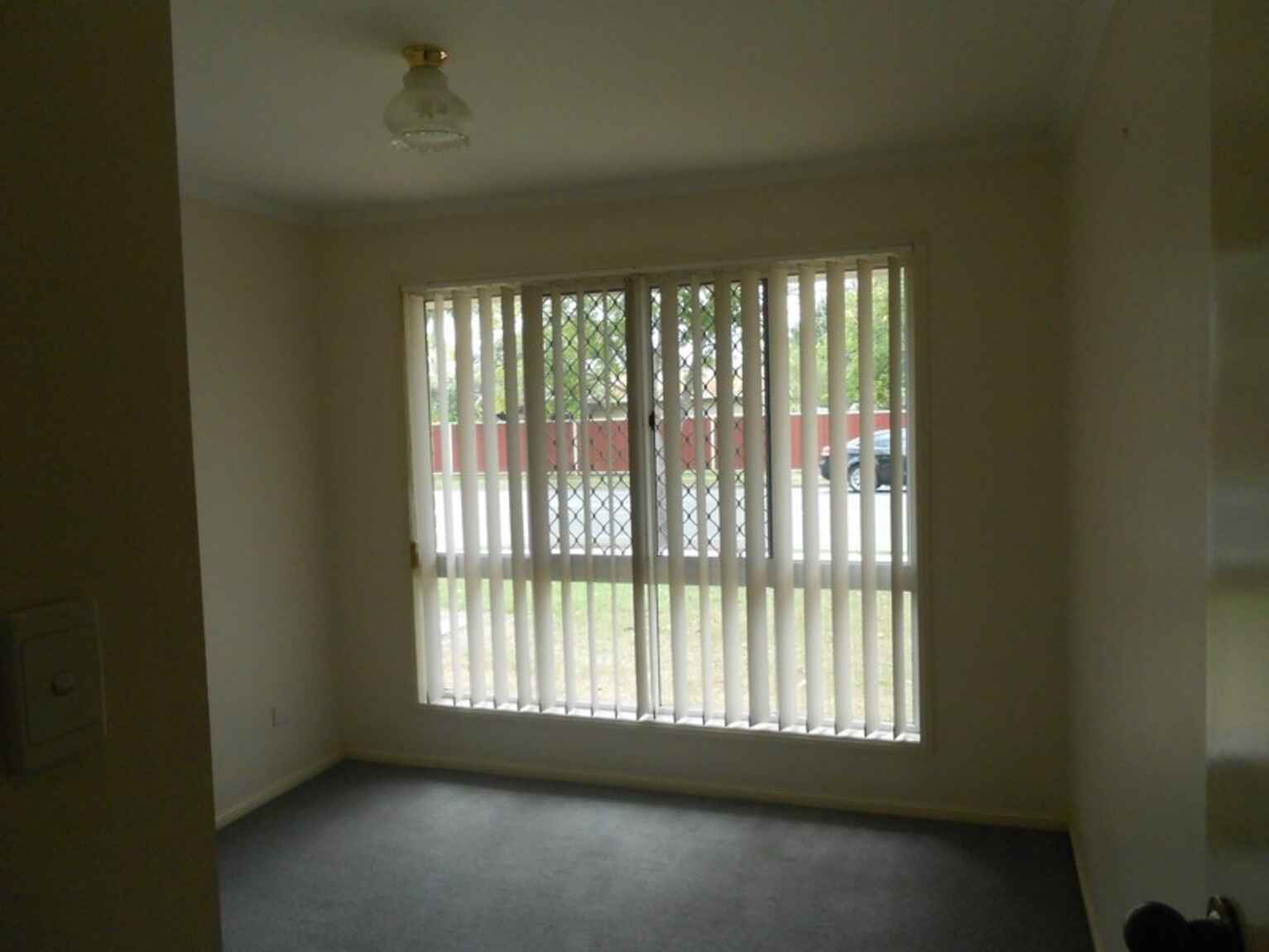 2/27 Manley Street Caboolture