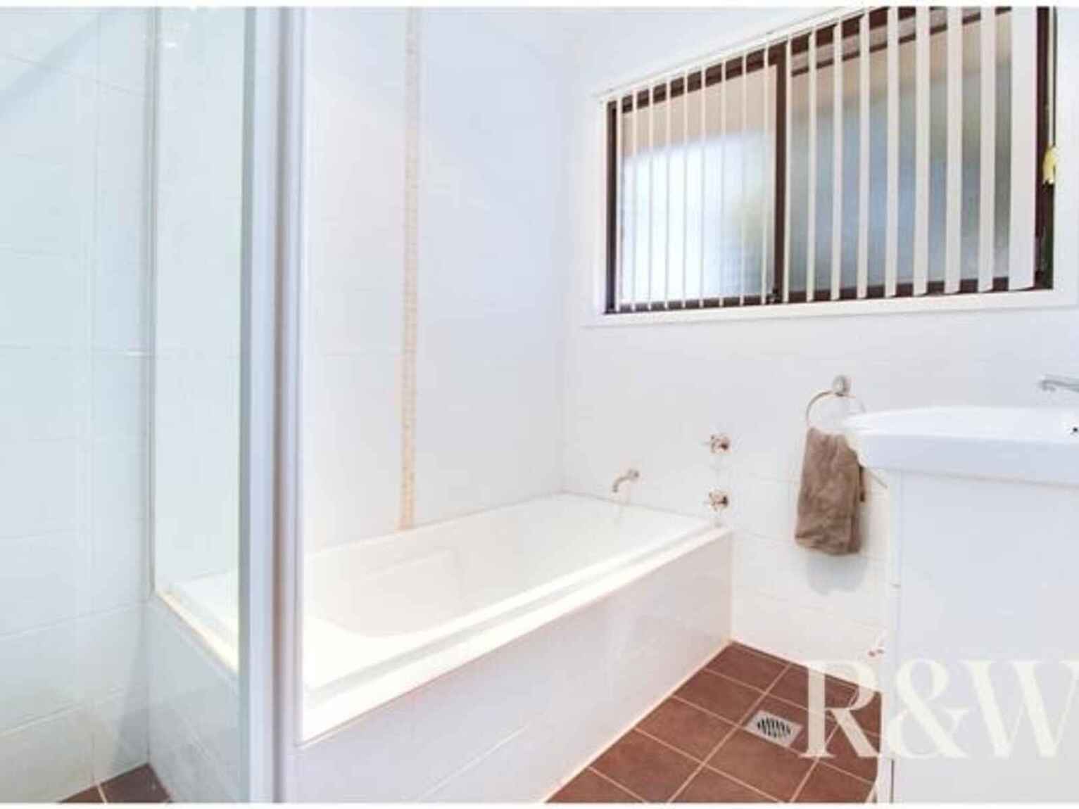 17 Greenway Avenue Shalvey