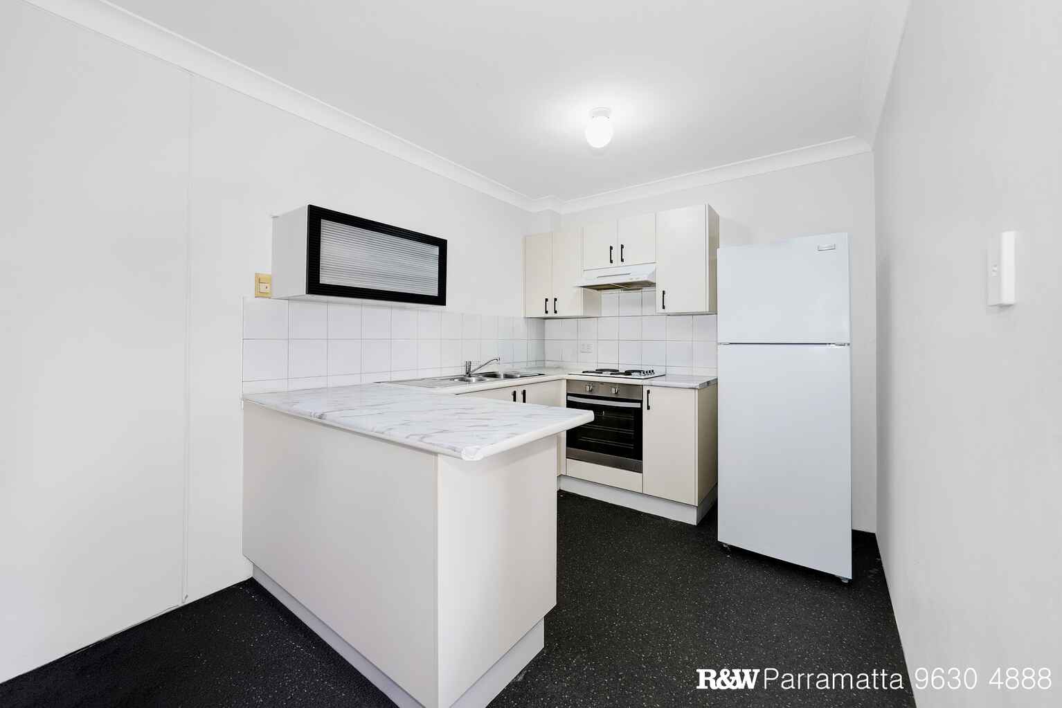 3/96-98 Castlereagh Street Liverpool